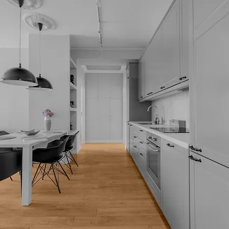 Unitapartament Delux: Elegant Warsaw Center Stay Near Zbawiciela Square Exterior photo